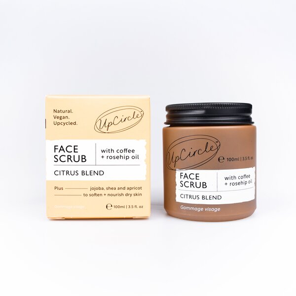 UpCircle  Face Scrub with Coffee + Rosehip Oil - Citrus Blend For Dry Skin 100ml